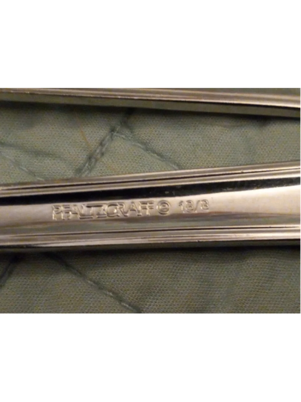 Lot of 5 Pfaltzgraff 18/8 Providence Korea Flatware Pieces Knives Lot
